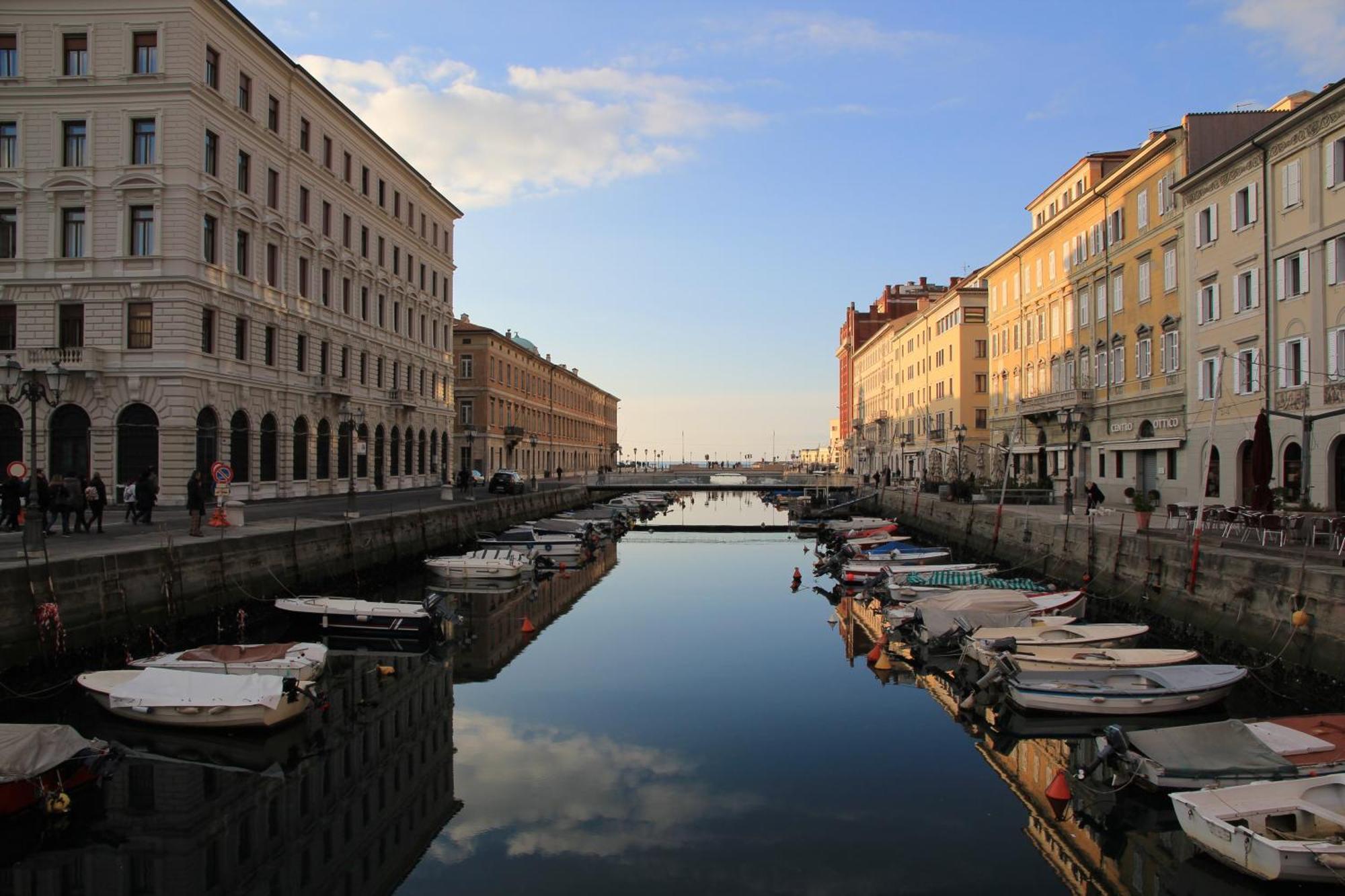 Myway Trieste Rooms Eksteriør bilde